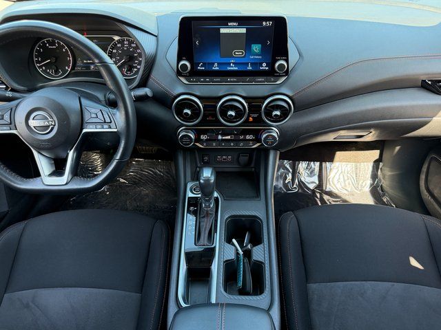 Used 2024 Aspen White Nissan SR image 31