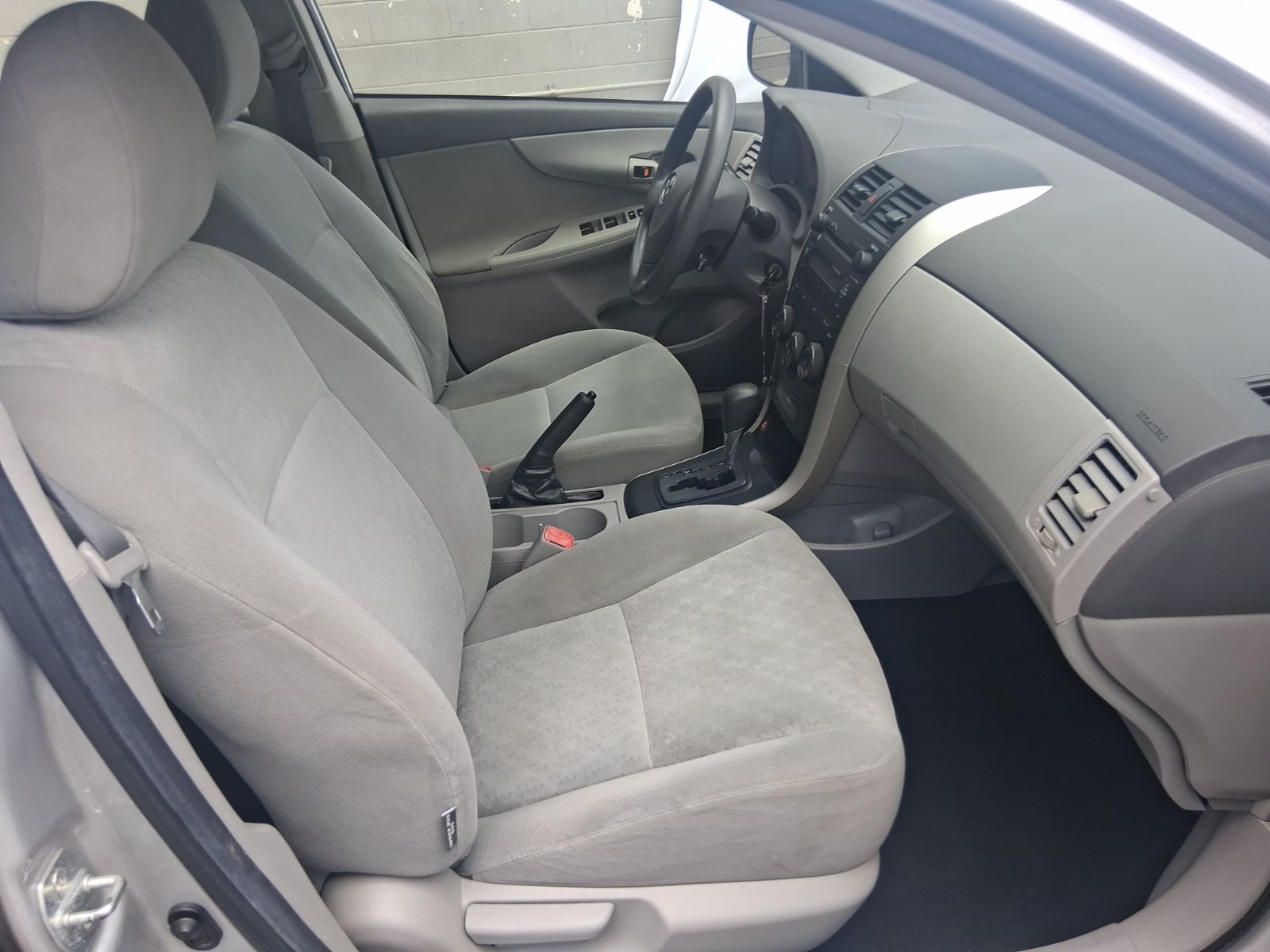 Used Car 2009 Toyota Corolla  For Sale Under $10,000 In Austin, Texas