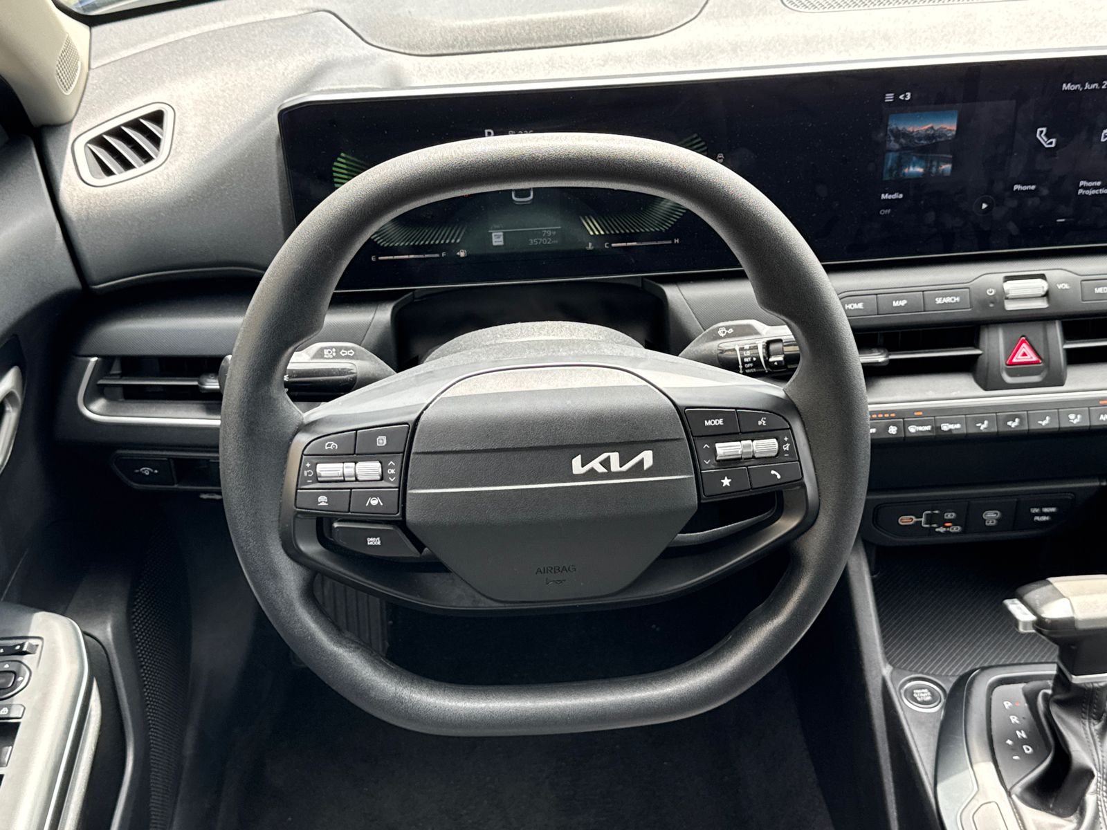 Used 2025 Blue Kia LXS image 23