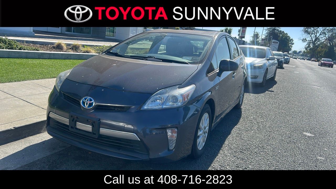 Winter Gray Metallic 2013 Toyota Prius Plug-In Hybrid Sedan  Continuously Variable Transmission
