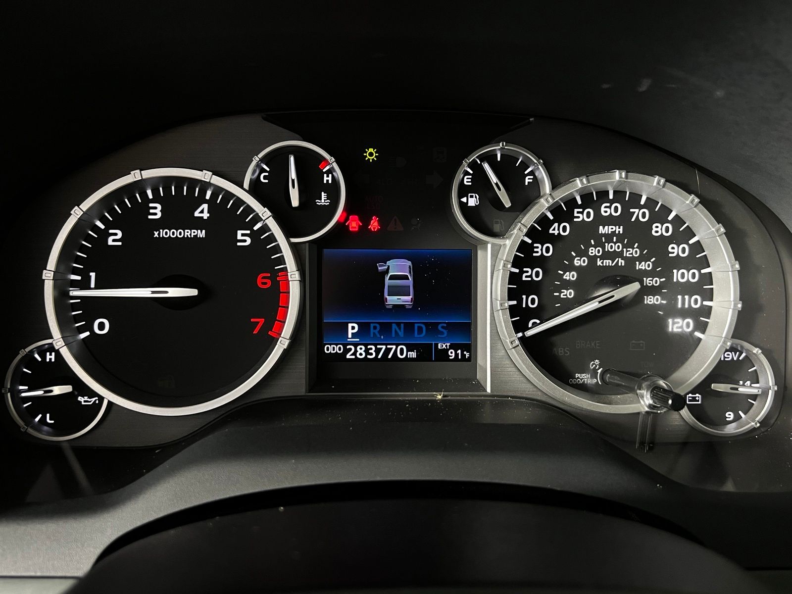 Thumbnail: 2016 Toyota Tundra - 17