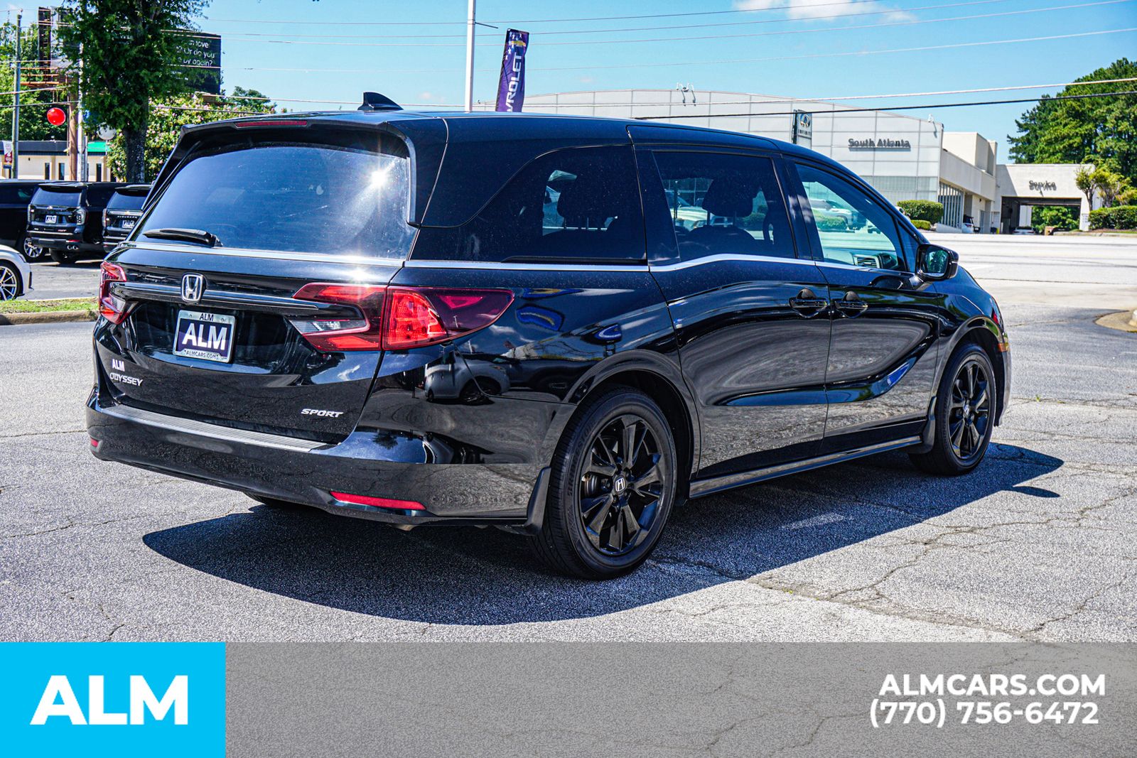 Used 2024  Honda Sport image 6
