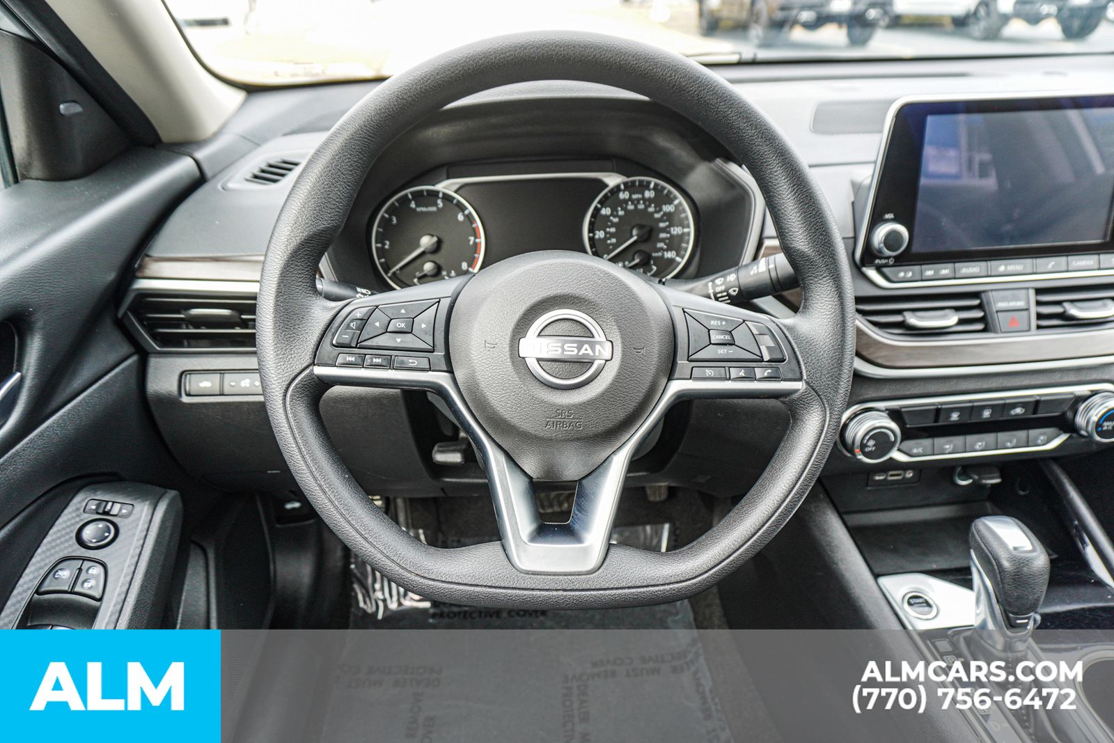 Used 2024 Silver Nissan 2.5 SV image 28