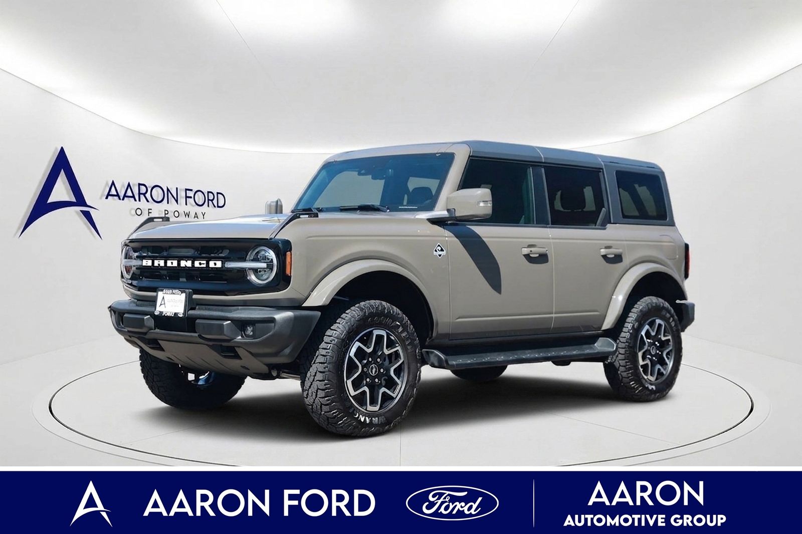 Gray 2025 Ford Bronco SUV / Crossover Four-Wheel Drive Automatic