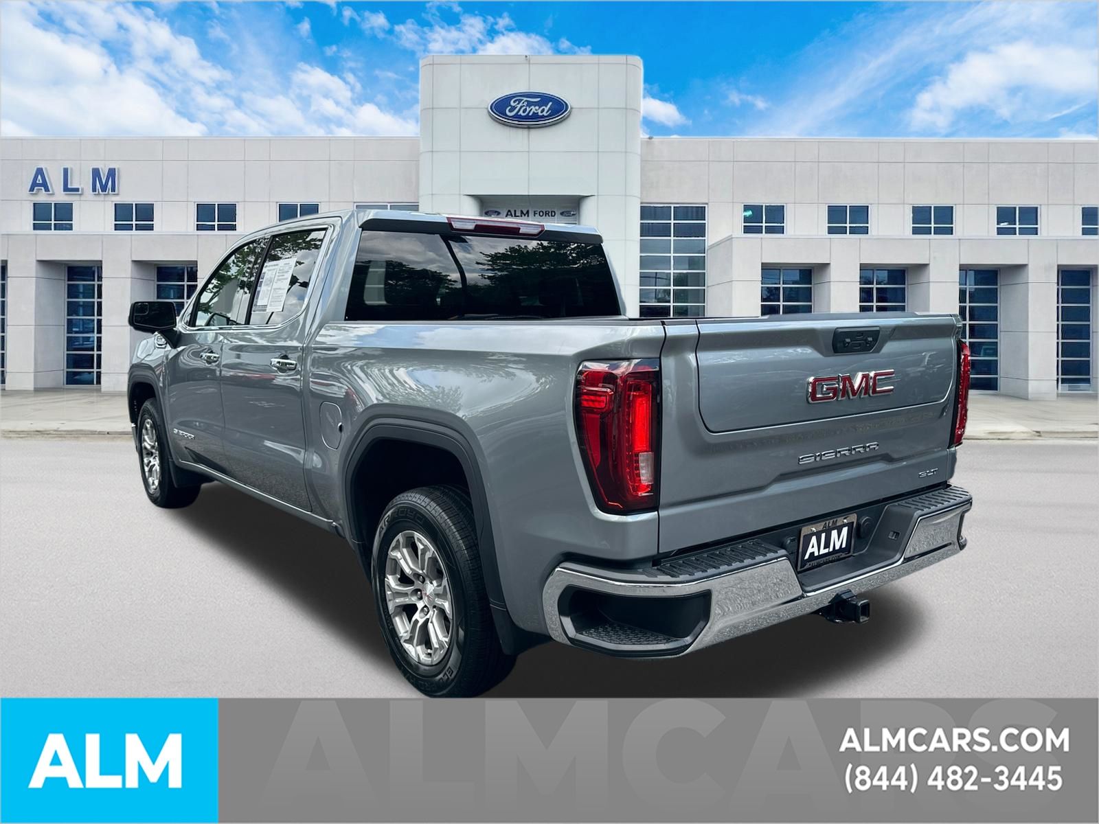 Used 2025 Sterling GMC SLT image 8
