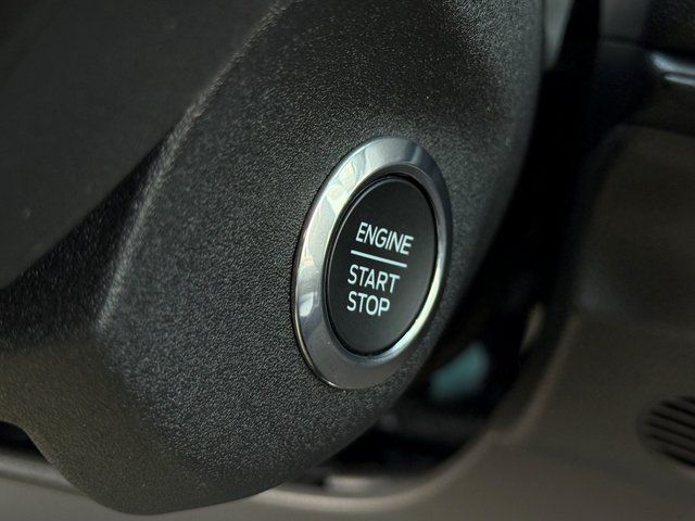 New 2026 Oxford White Ford Base image 35