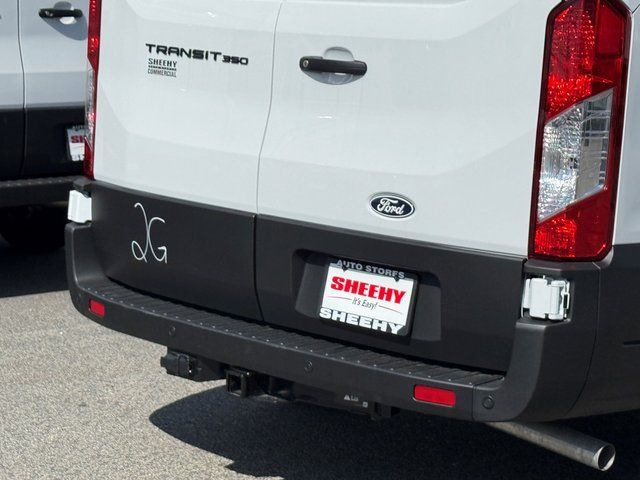 New 2026 Oxford White Ford Base image 4
