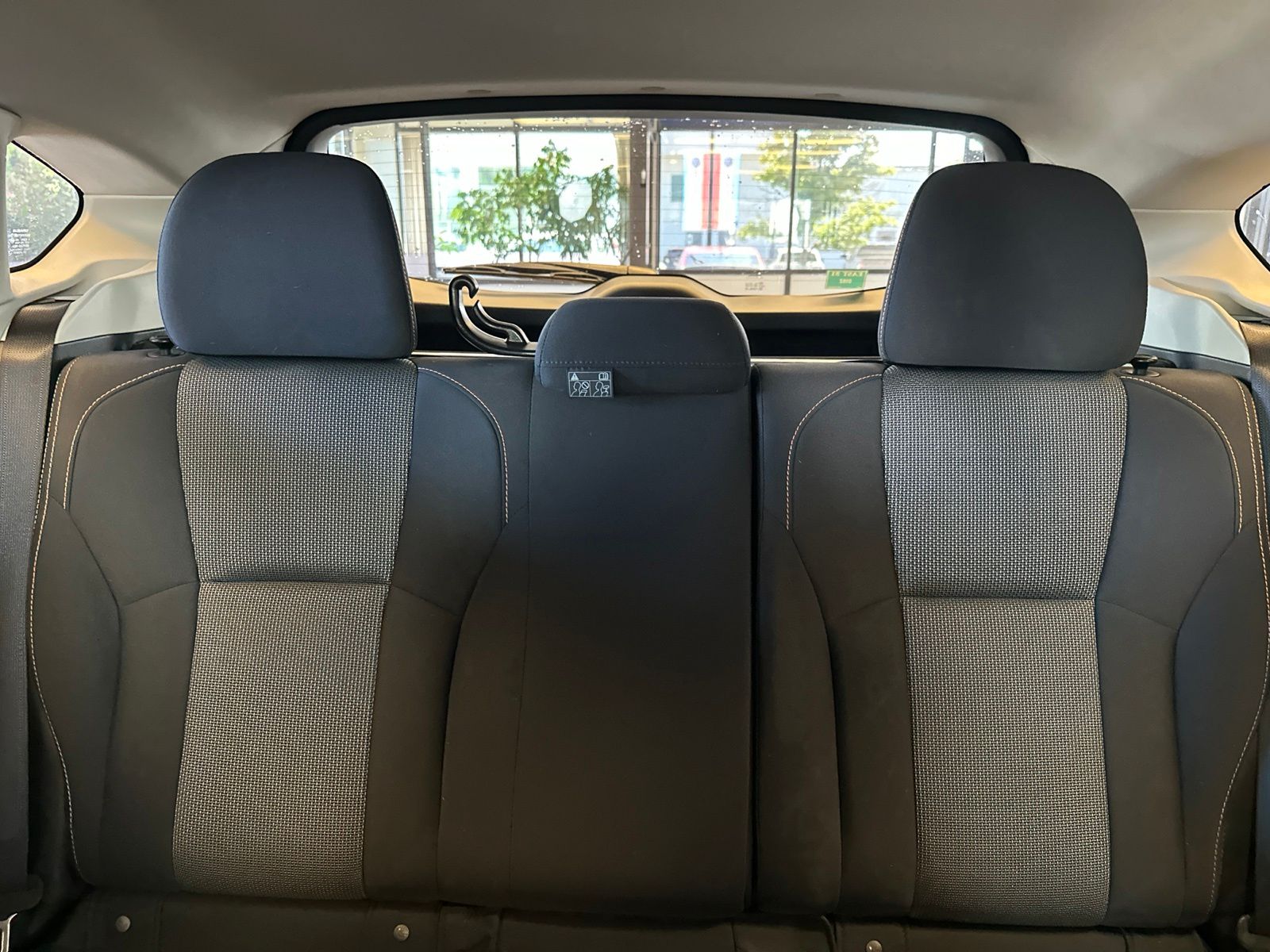 Used 2019 Dark Gray Metallic Subaru 2.0i Premium image 25
