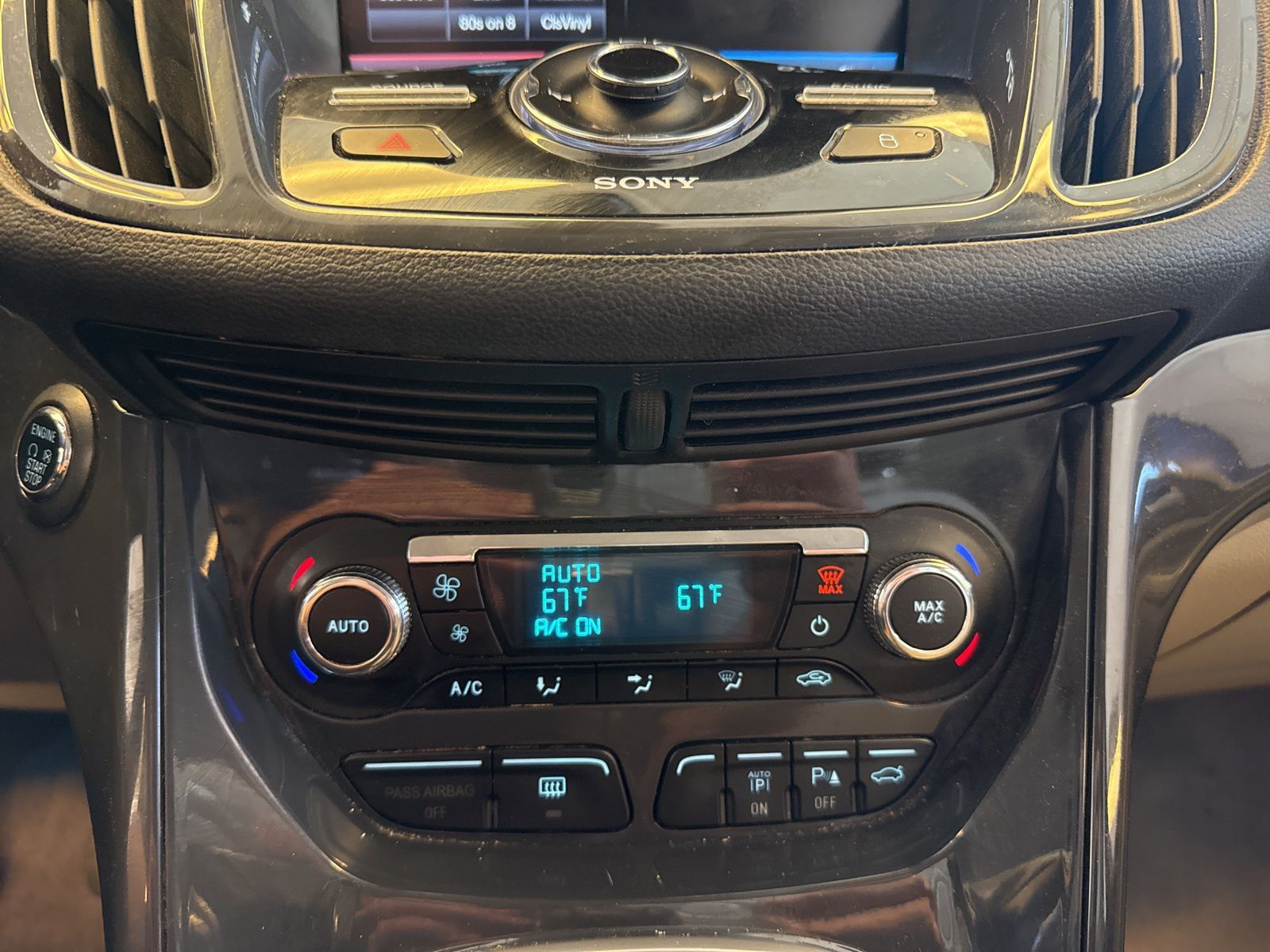 Used 2014 Sunset Ford Titanium image 26