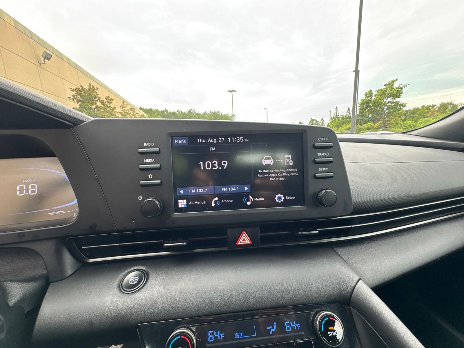 Used 2025 Black Hyundai SEL Sport image 21