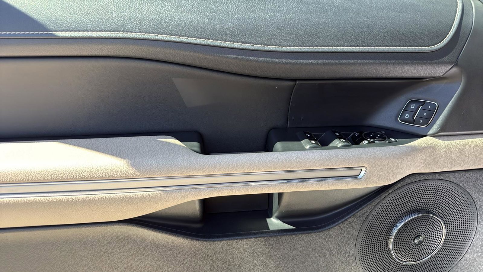 Used Car 2023 Ford Expedition  Limited For Sale Under $60,000 In Austin, Texas