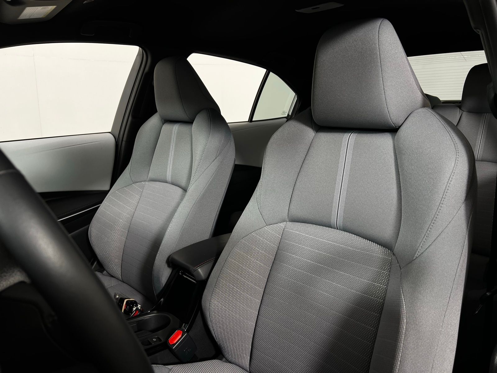 Thumbnail: 2025 Toyota Corolla - 13