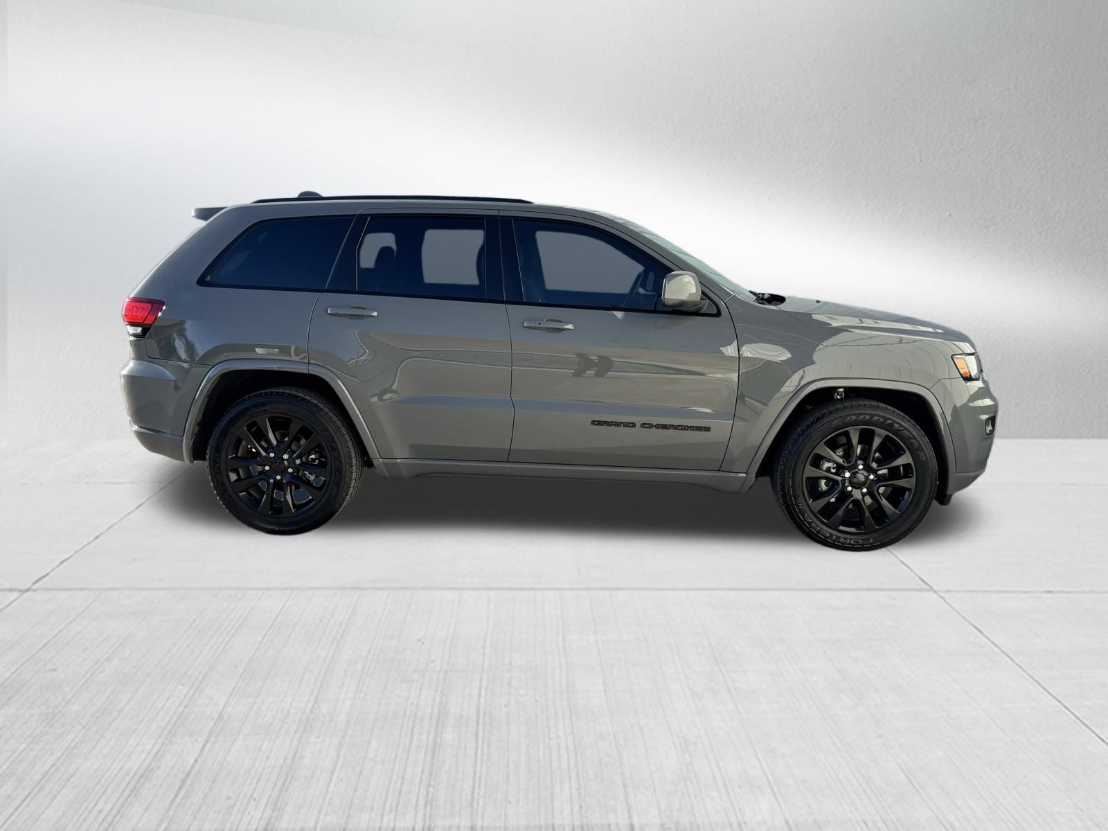 Used Car 2019 Jeep Grand Cherokee  Altitude For Sale Under $20,000 In Austin, Texas