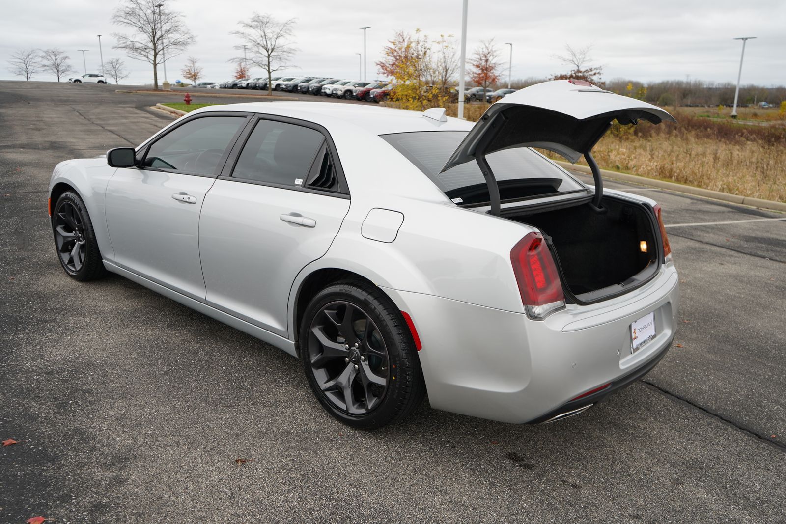 2021 Chrysler 300 S 28