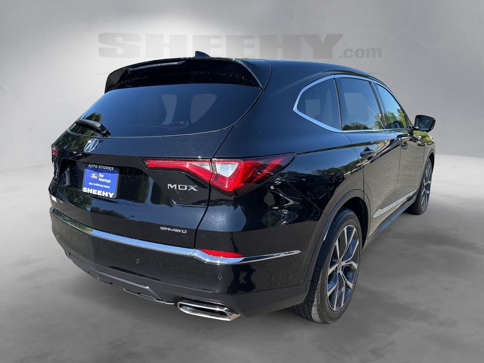 Used 2024 Majestic Black Pearl Acura Technology image 15