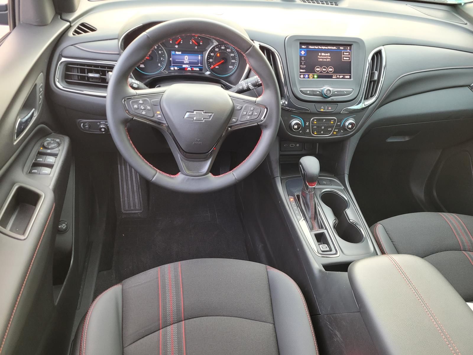 used 2024 Chevrolet Equinox car, priced at $23,990