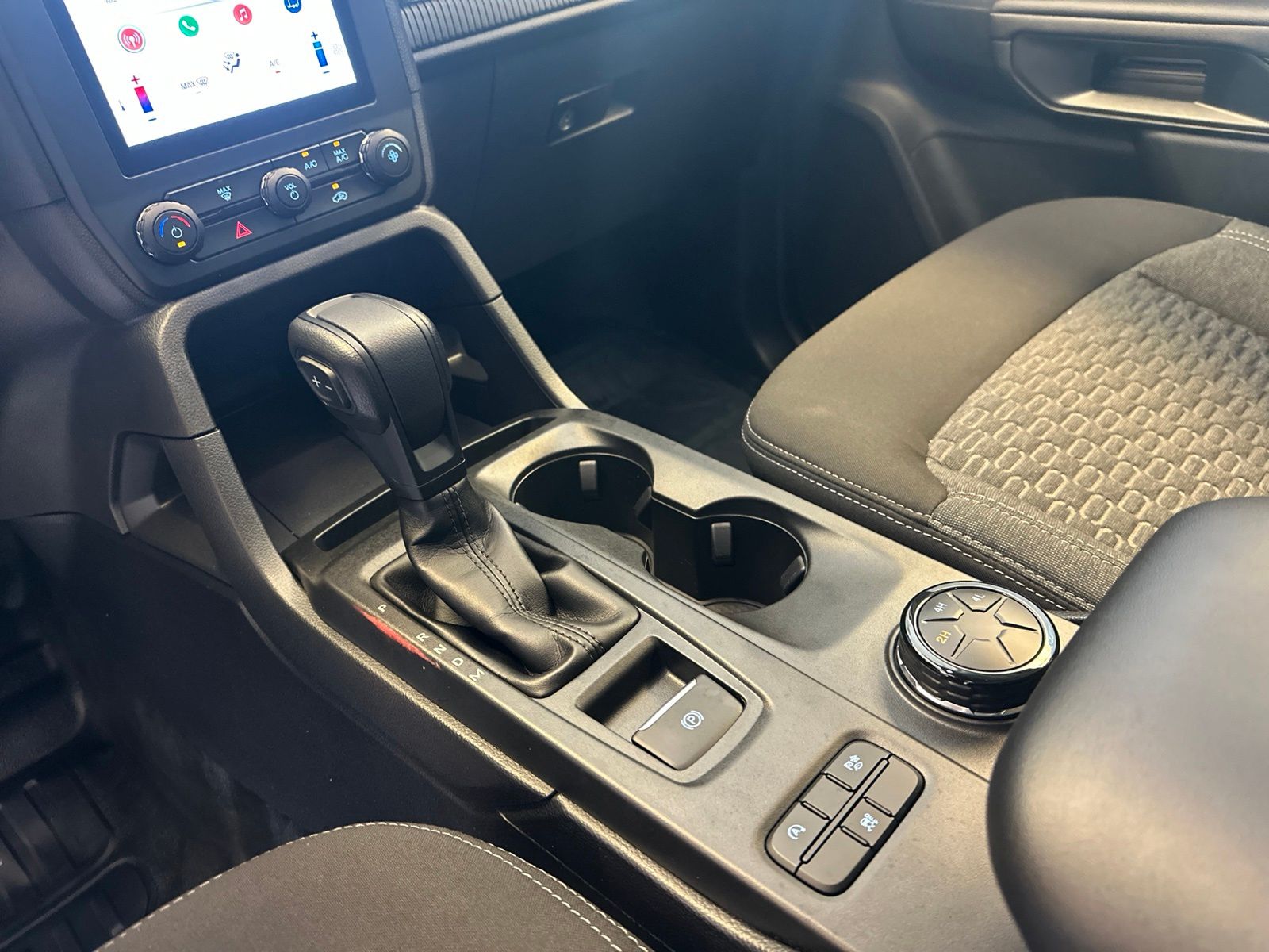 Certified Used 2025 Oxford White Ford XL image 18