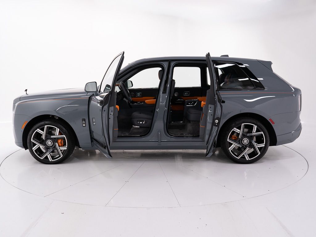 New 2027 Burnout Grey Rolls-Royce Black Badge image 9