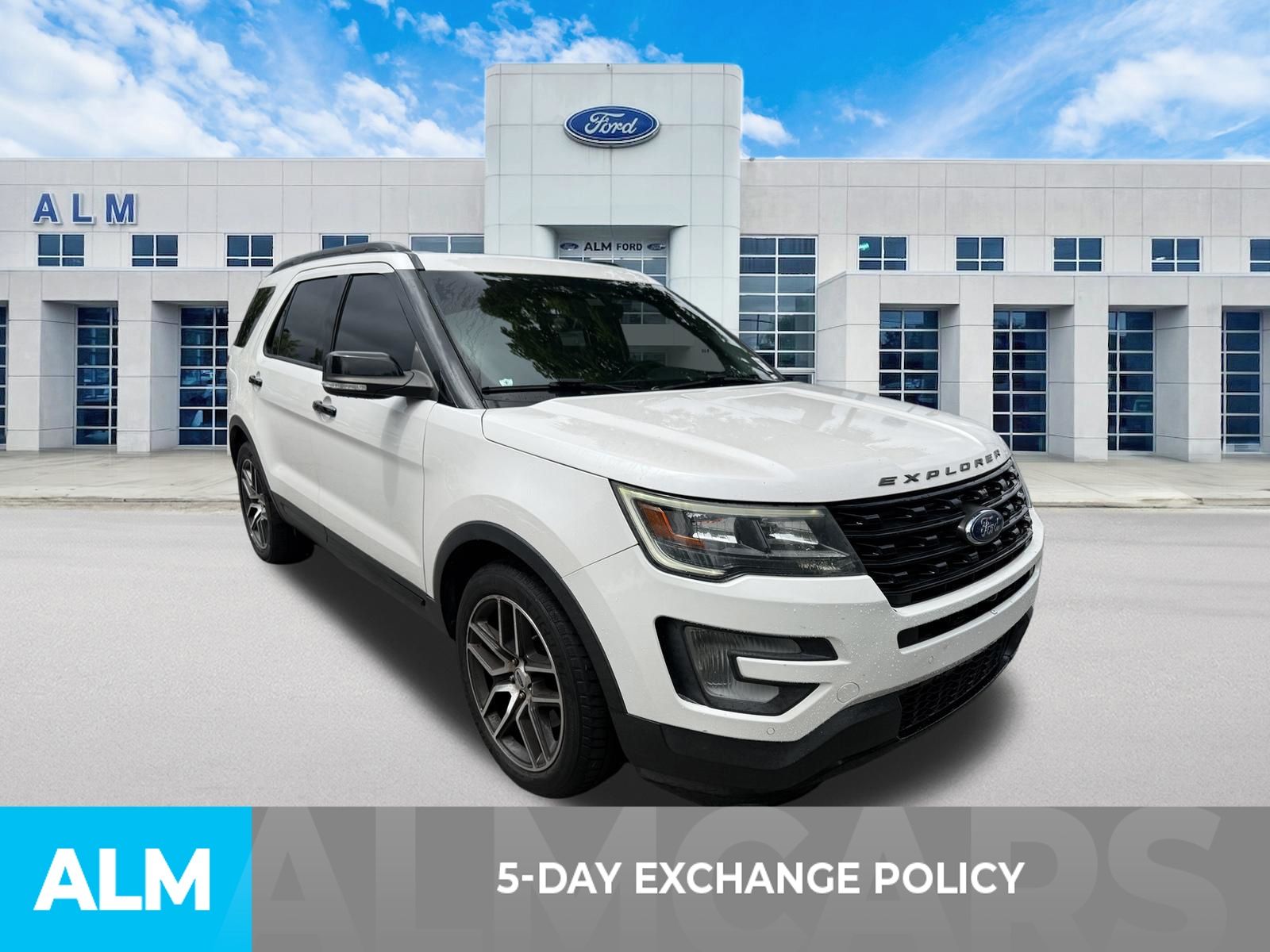 Used 2017 White Ford Sport image 3