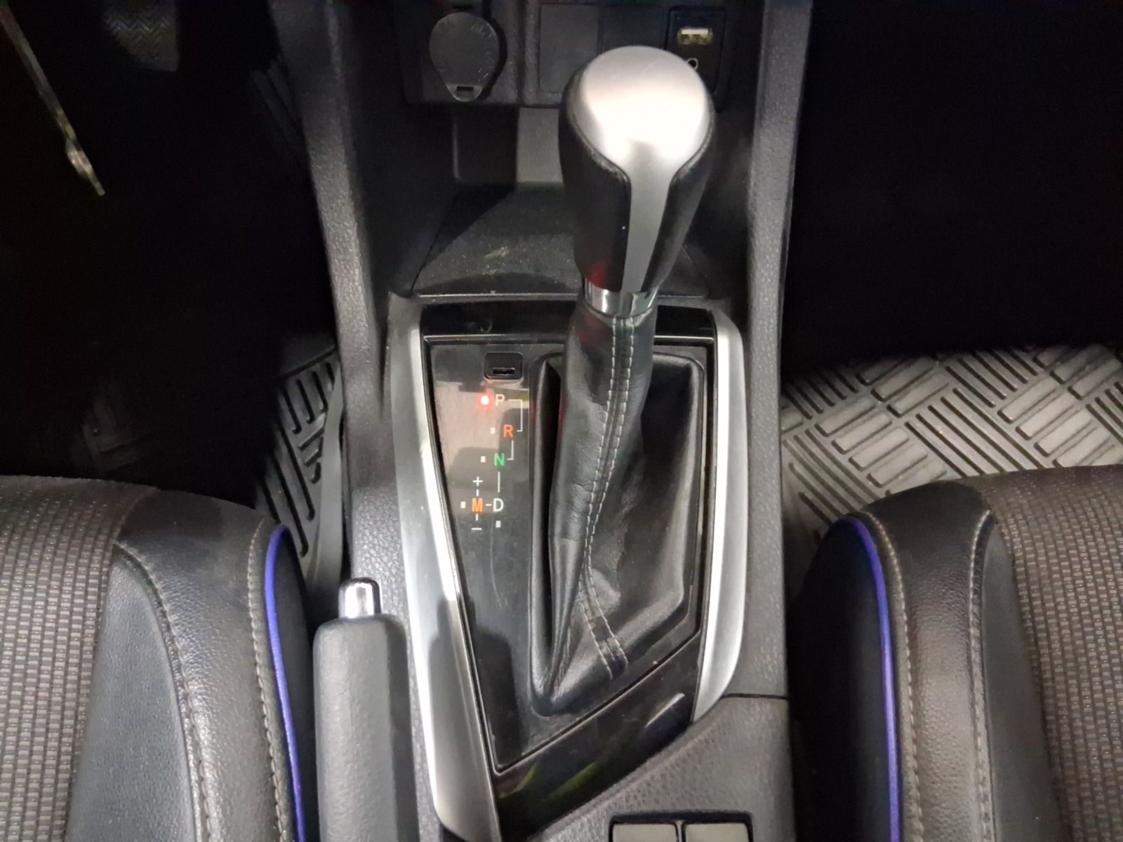 Used Car 2019 Toyota Corolla  Se For Sale Under $15,000 In Austin, Texas