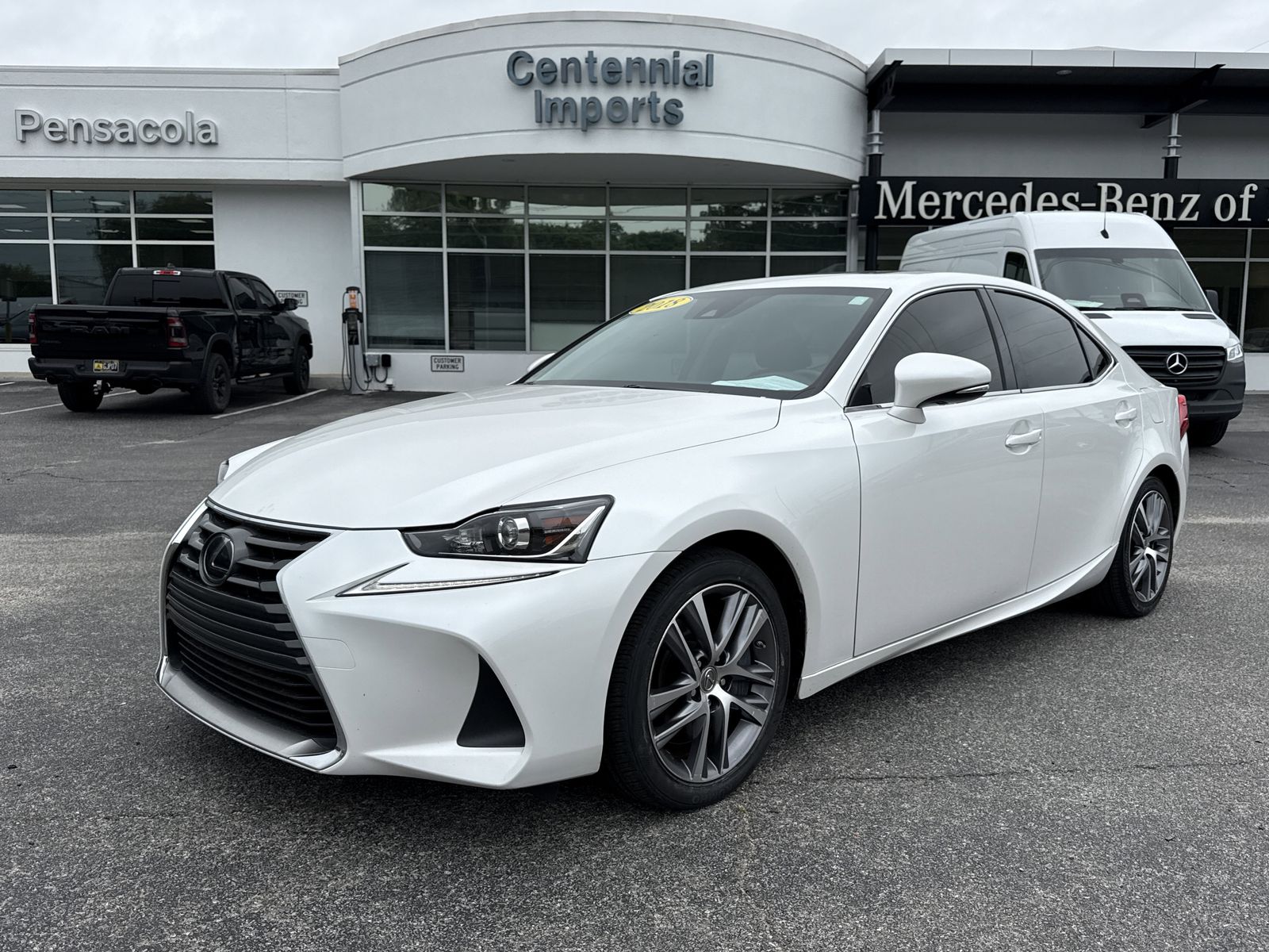 2018 Lexus IS 300 RWD