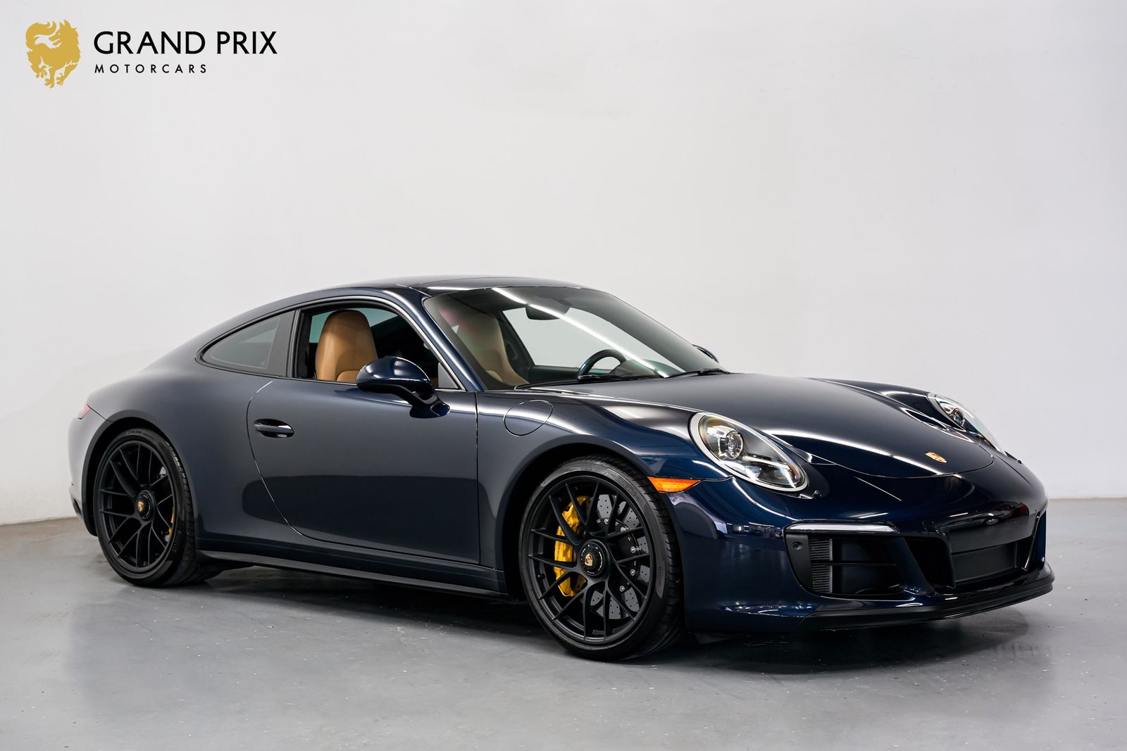 Night Blue Metallic 2018 Porsche 911 Coupe Rear-Wheel Drive 7-Speed Automatic