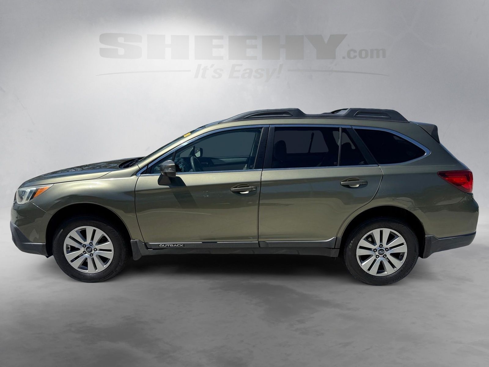 Used 2017 Green Subaru 2.5i Premium image 15