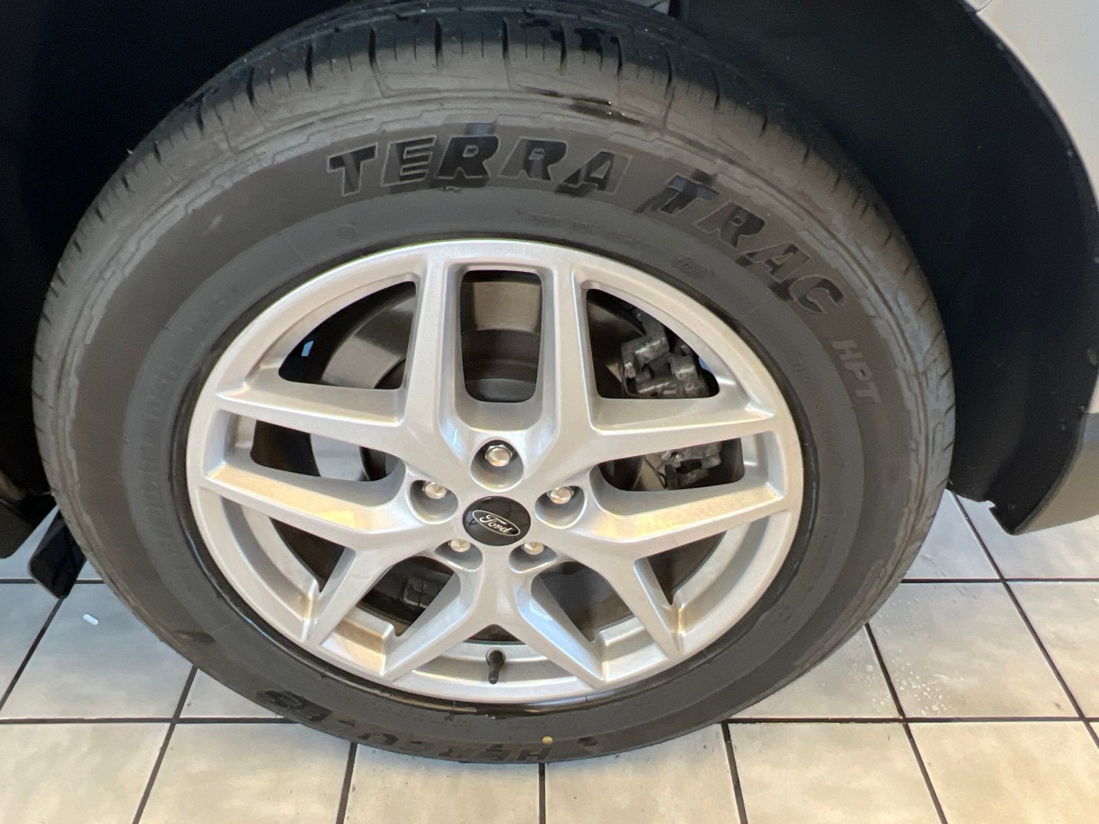 Certified Used 2024 Silver Ford SEL image 21