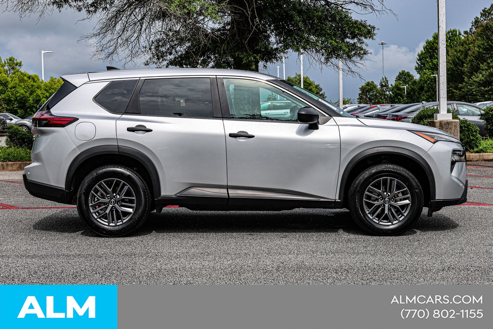 Used 2024 Silver Nissan S image 11