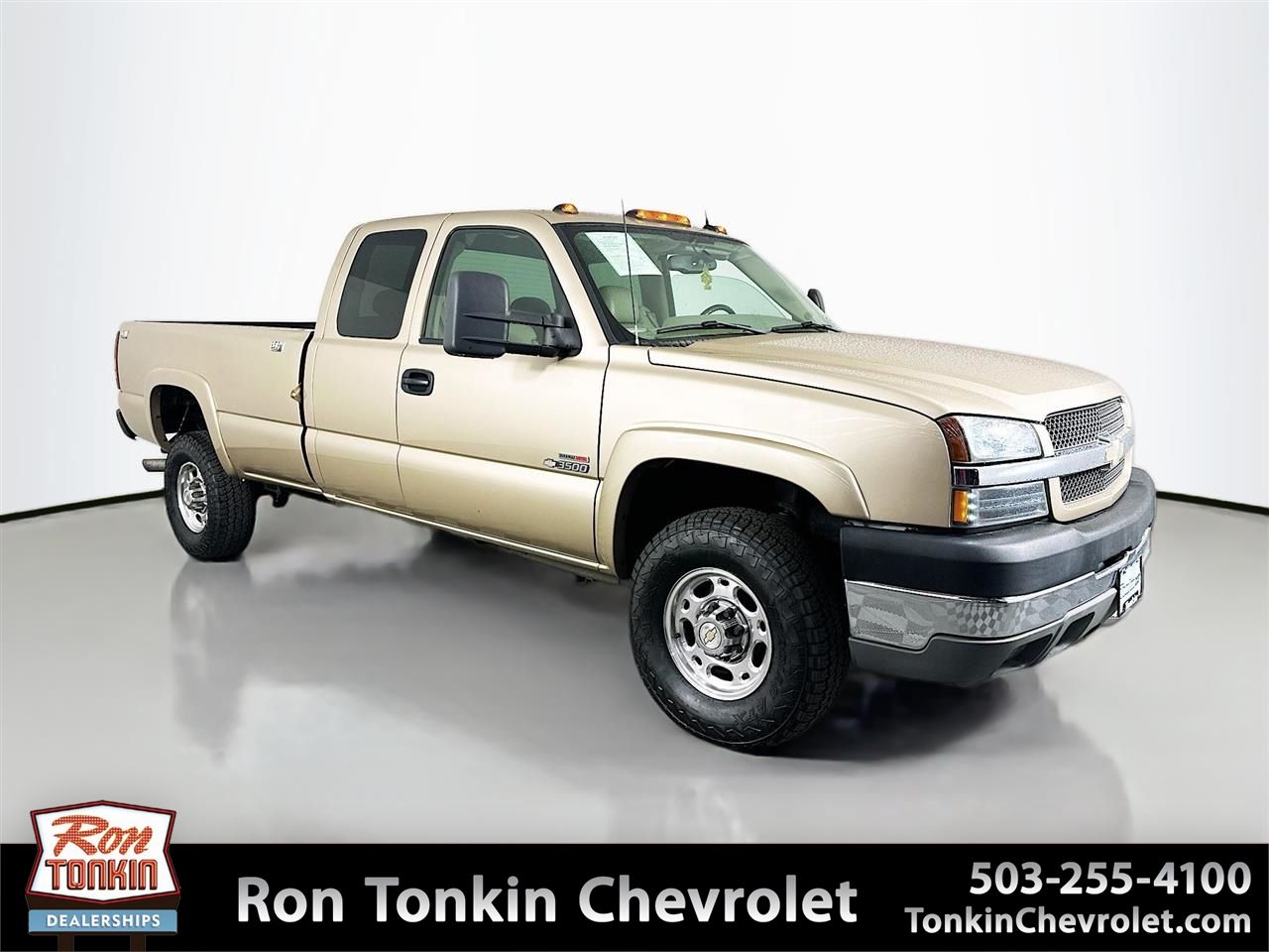 2004 Chevrolet Silverado 3500 Extended Cab LB DRW RWD