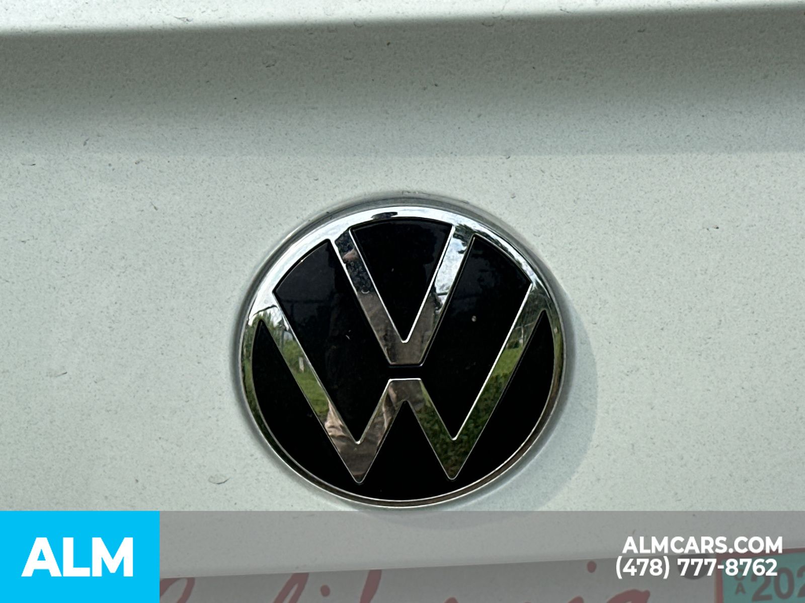 Used 2024 White Volkswagen 1.5T S image 8