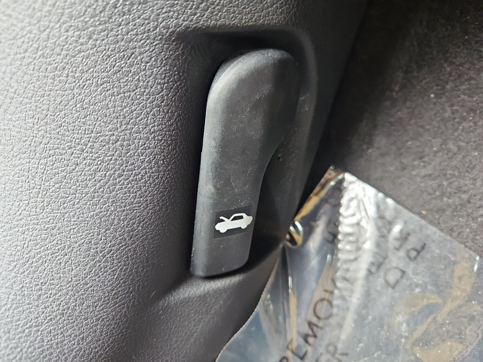 Used 2025 Gray Nissan SV image 37