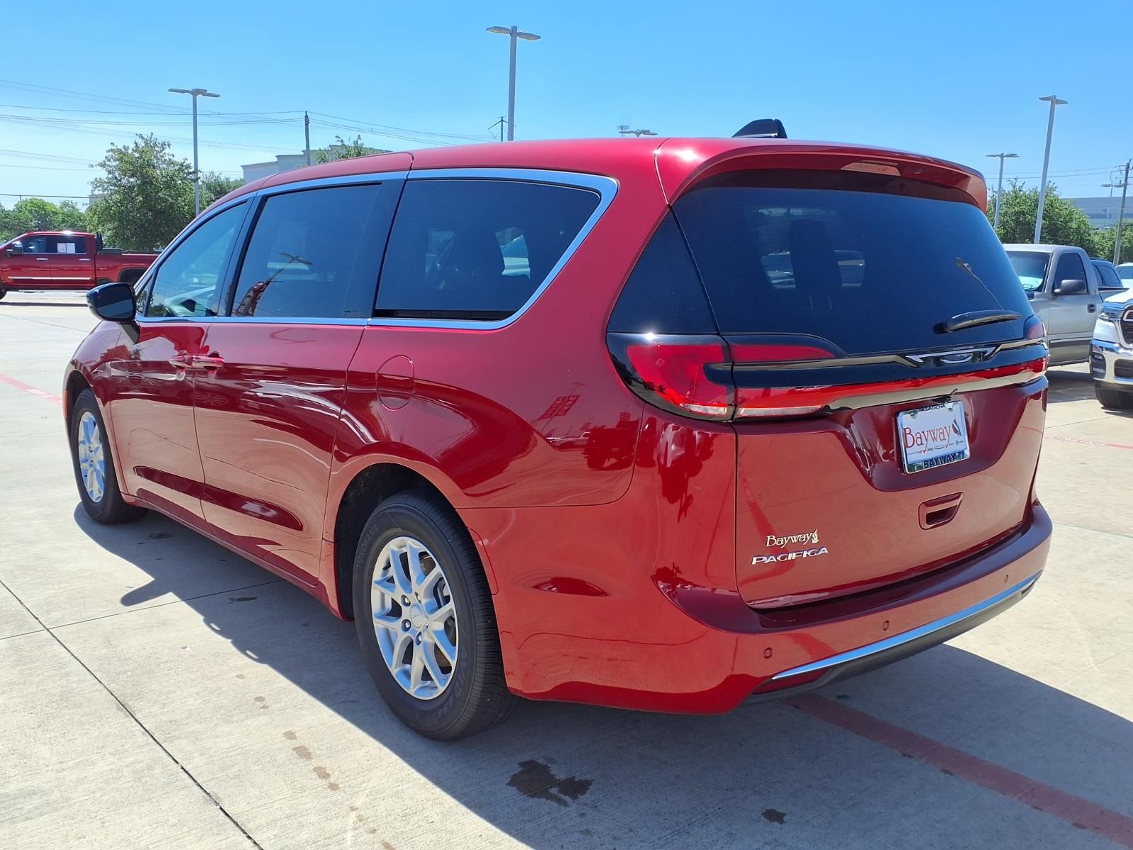 2027 Chrysler Pacifica Select - 3