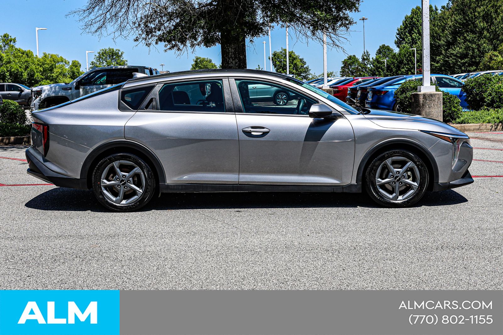 Used 2025 Gray Kia LXS image 11