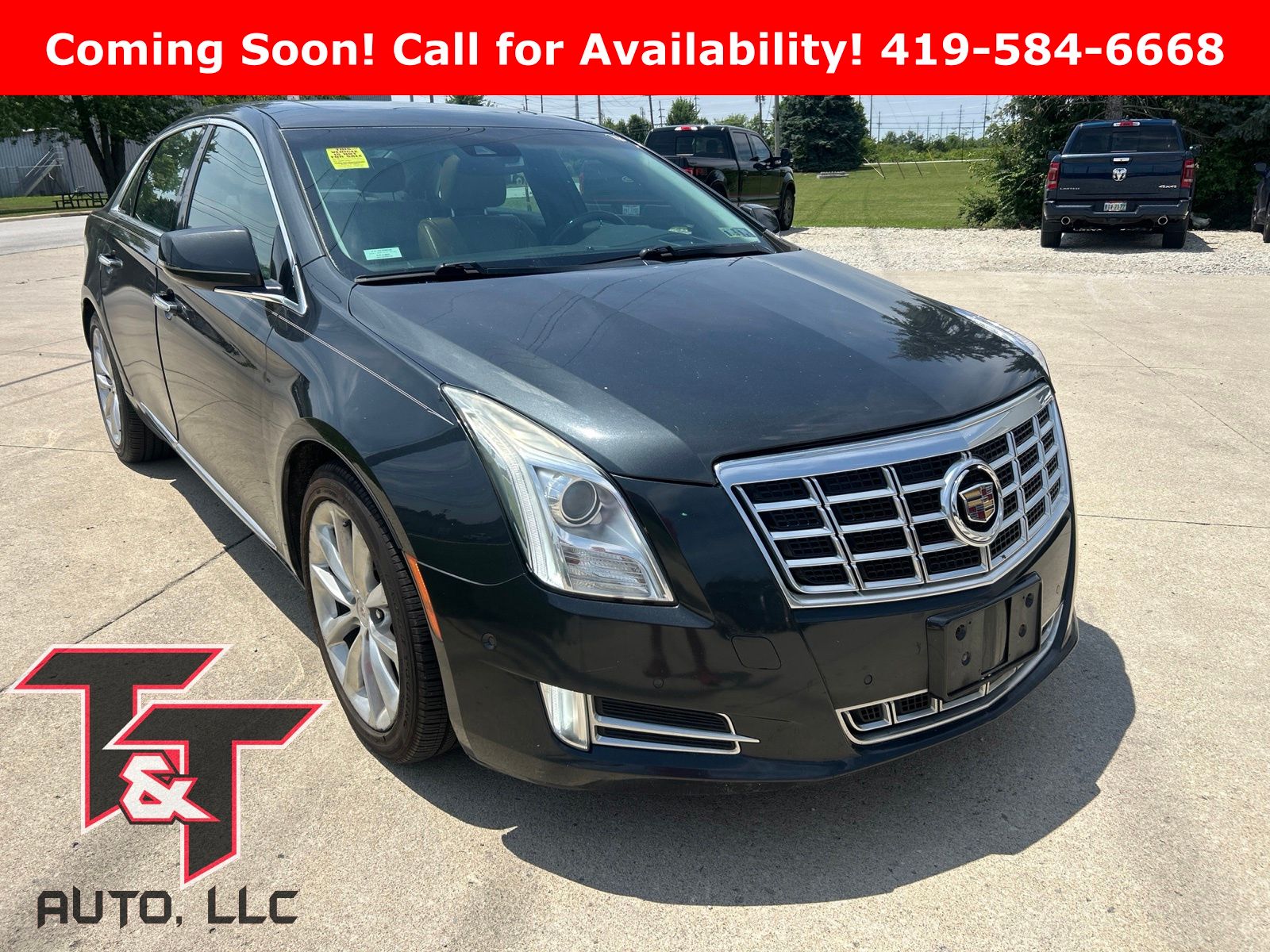 Gray (Graphite Metallic) 2014 Cadillac XTS Sedan Front-Wheel Drive 6-Speed Automatic