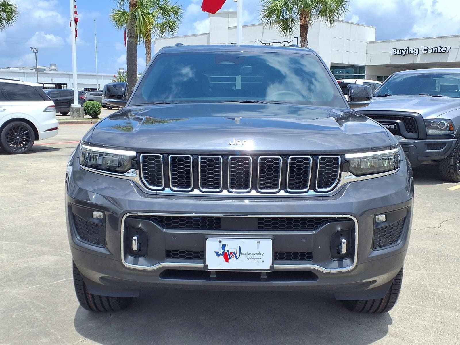2023 Jeep Grand Cherokee L Overland - 1