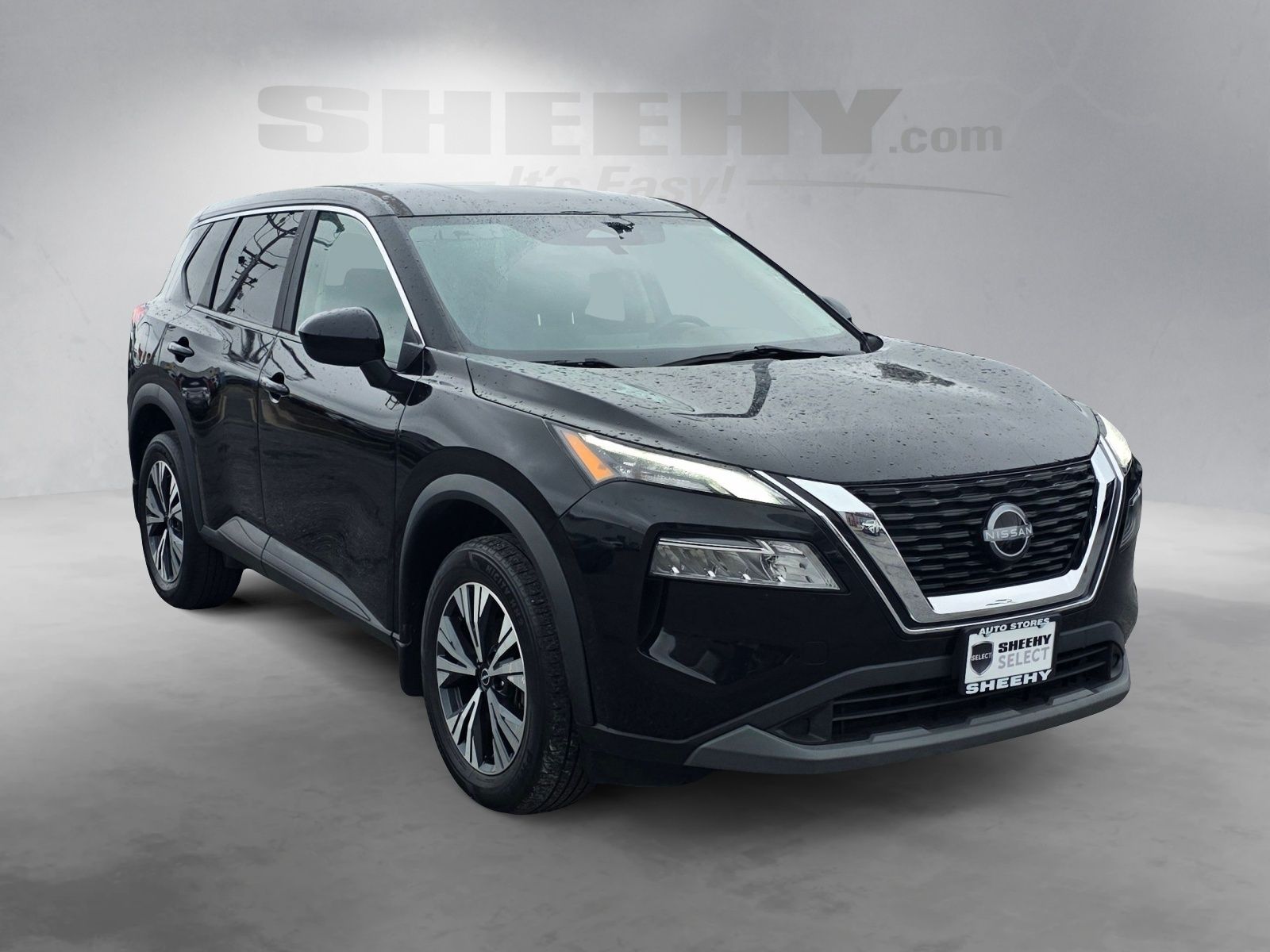 Used 2023 Black Nissan SV image 2