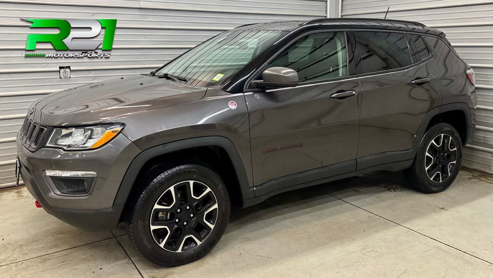 Gray (Granite Crystal Metallic Clearcoat) 2021 Jeep Compass SUV / Crossover Four-Wheel Drive 9-Speed Automatic