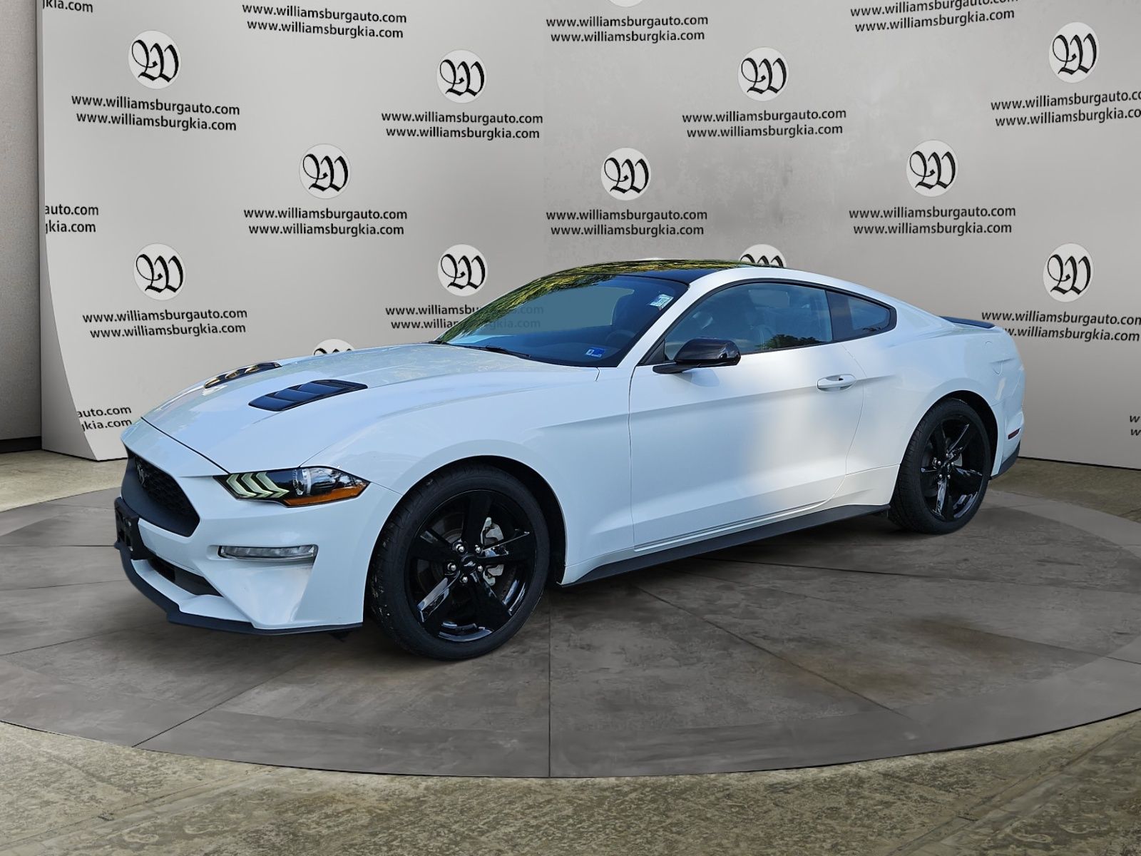 2023 Ford Mustang EcoBoost