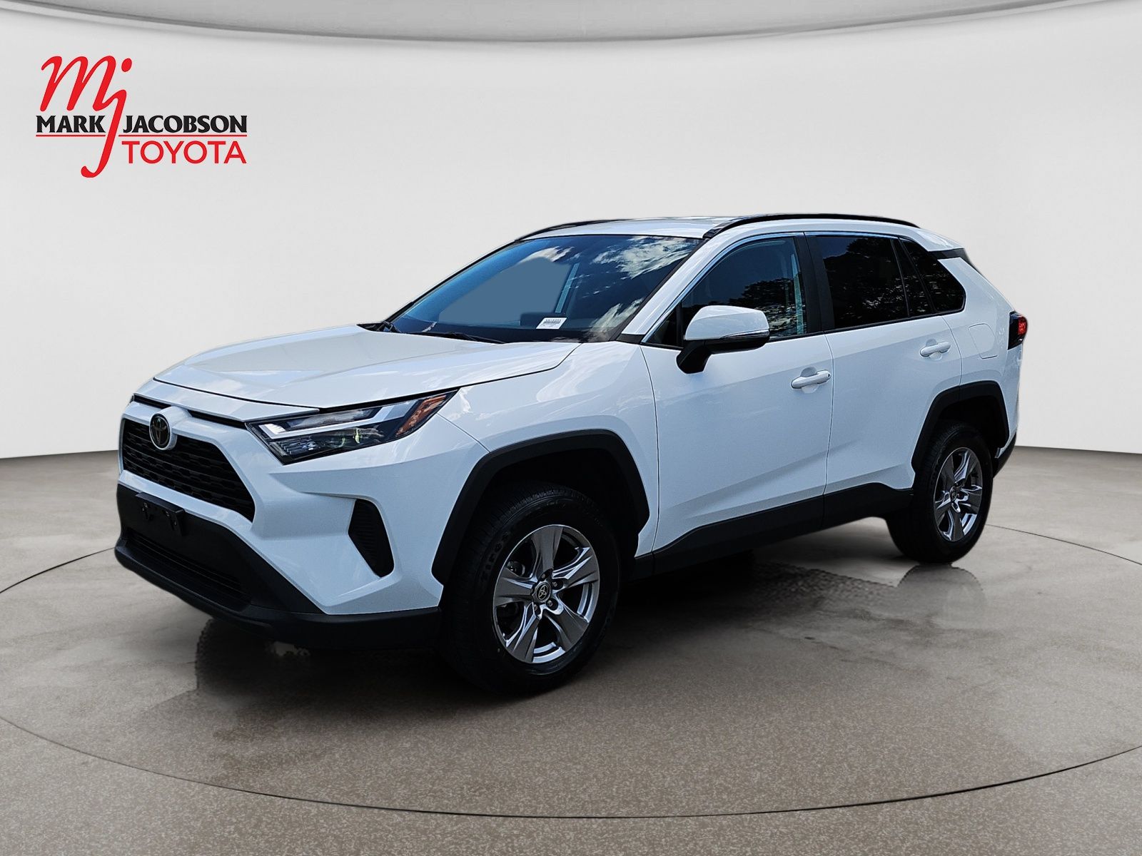 Ice Cap 2024 Toyota RAV4 XLE FWD SUV / Crossover Front-Wheel Drive 8-Speed Automatic