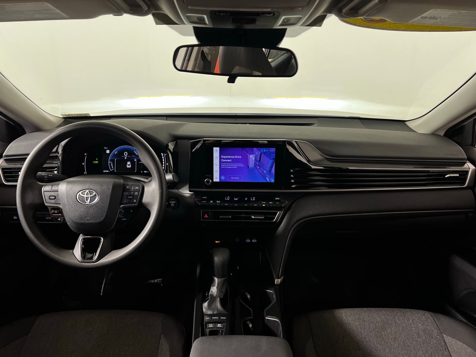 Thumbnail: 2025 Toyota Camry - 21