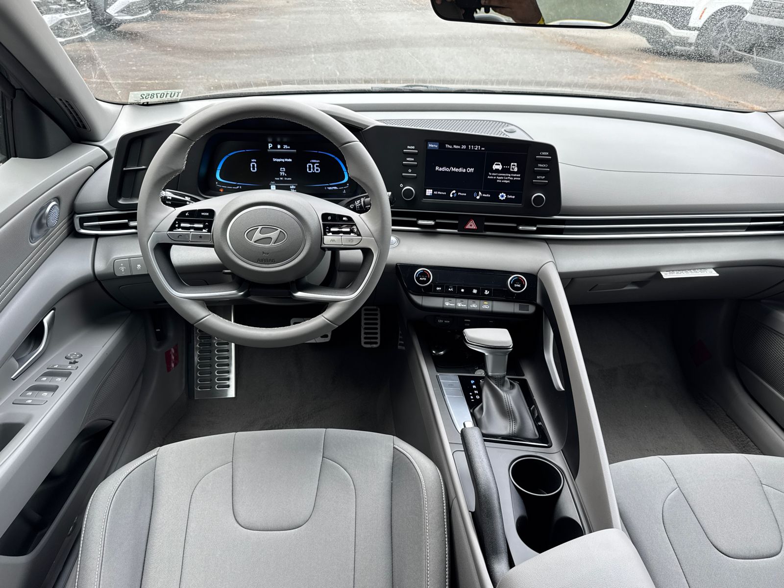 New 2026 Gray HYUNDAI SEL Sport image 23