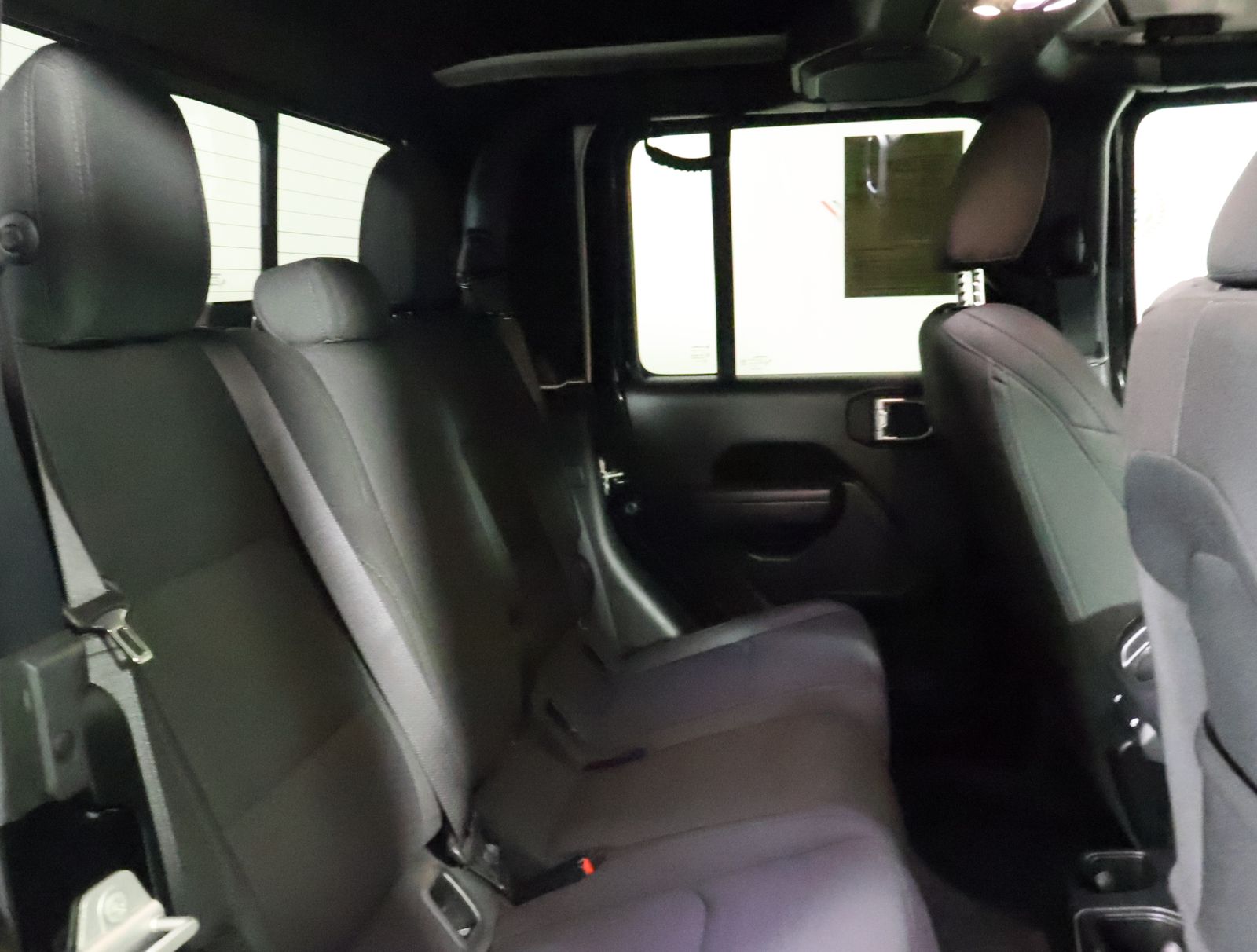 2023 Jeep Gladiator Willys photo
