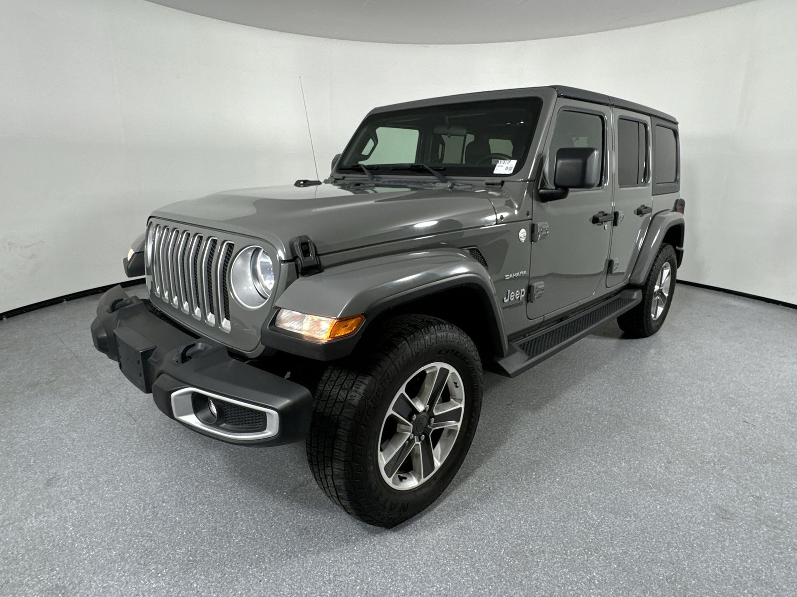 2021 Jeep Wrangler Unlimited Sahara 23