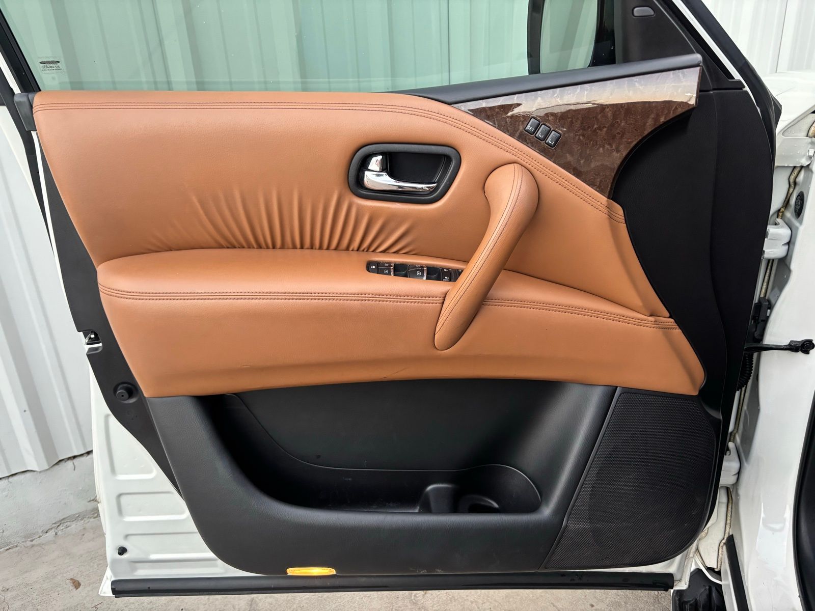 Used Car 2016 Infiniti Qx80  Base For Sale Under $20,000 In Austin, Texas