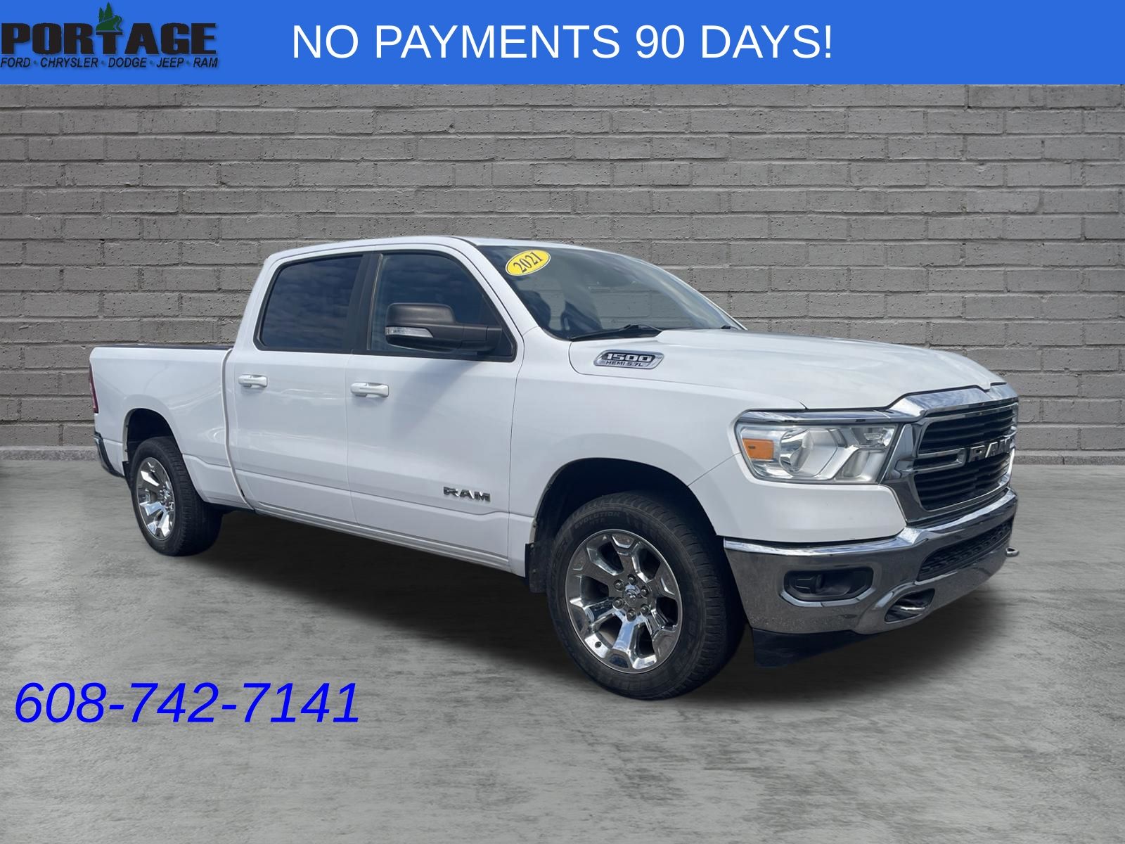 Bright White Clearcoat 2021 RAM 1500 Pickup Truck Four-Wheel Drive 8-Speed Automatic