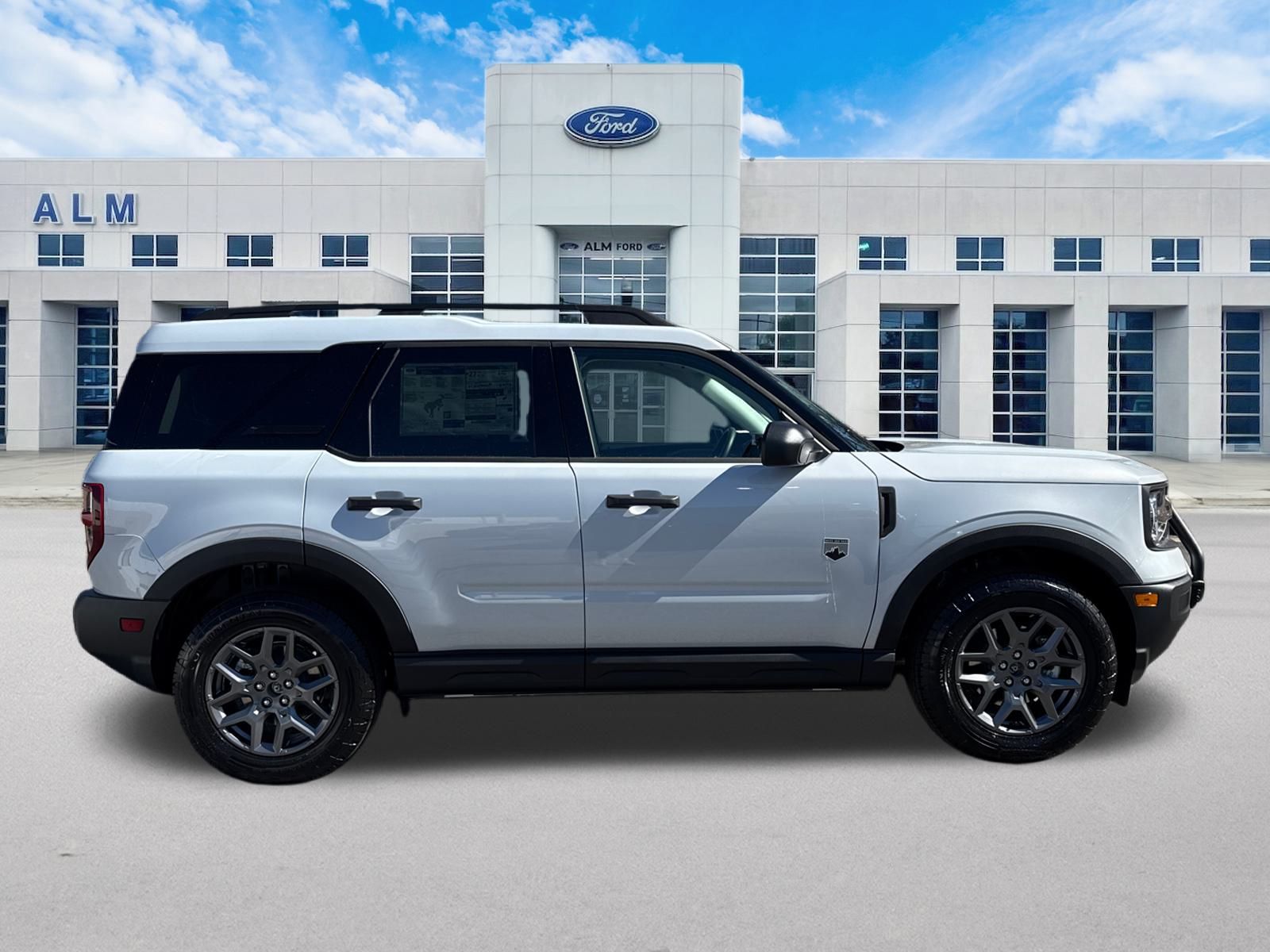 New 2026 Space White Metallic Ford Big Bend® image 5