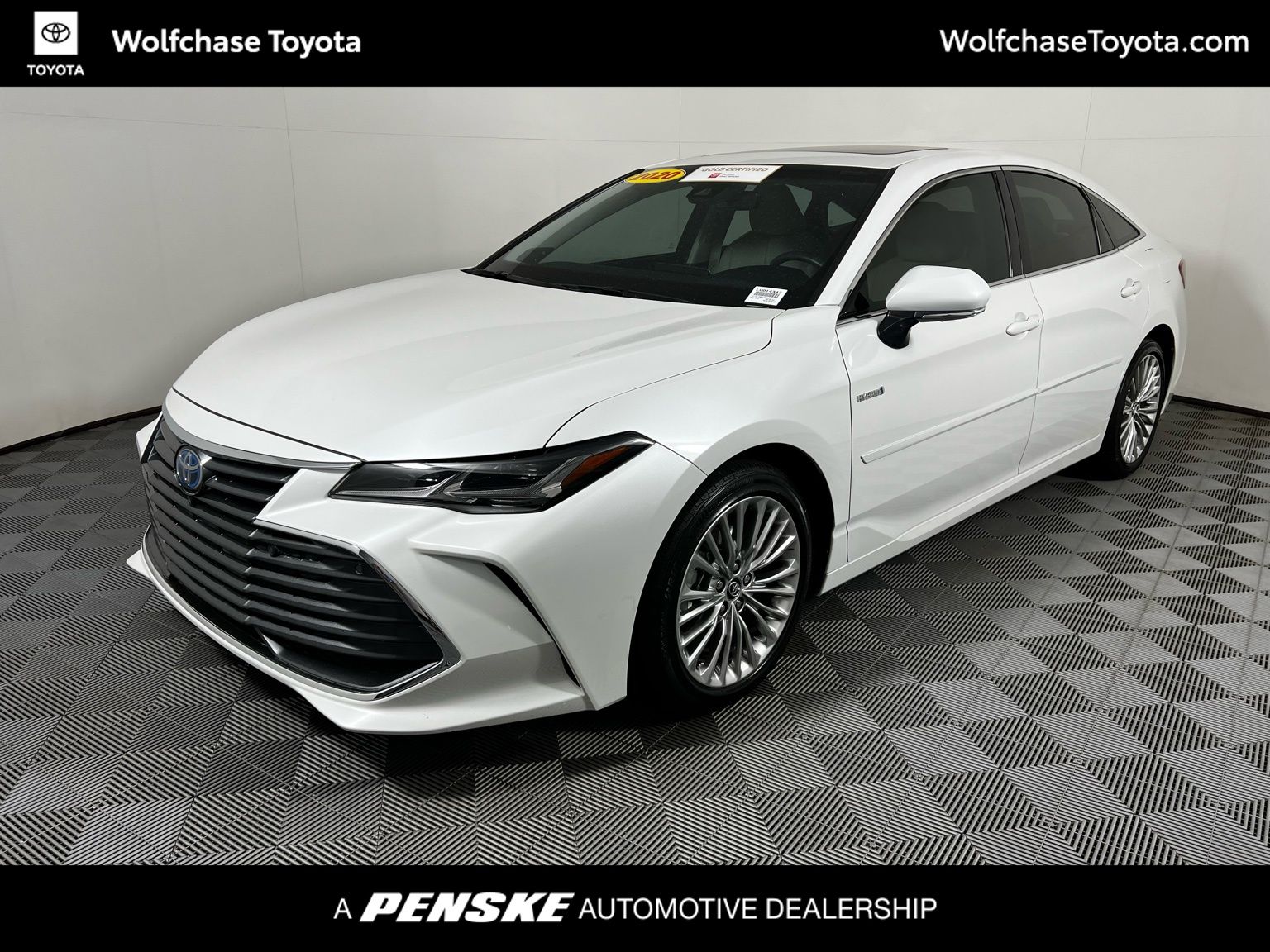 Thumbnail: 2020 Toyota Avalon - 1