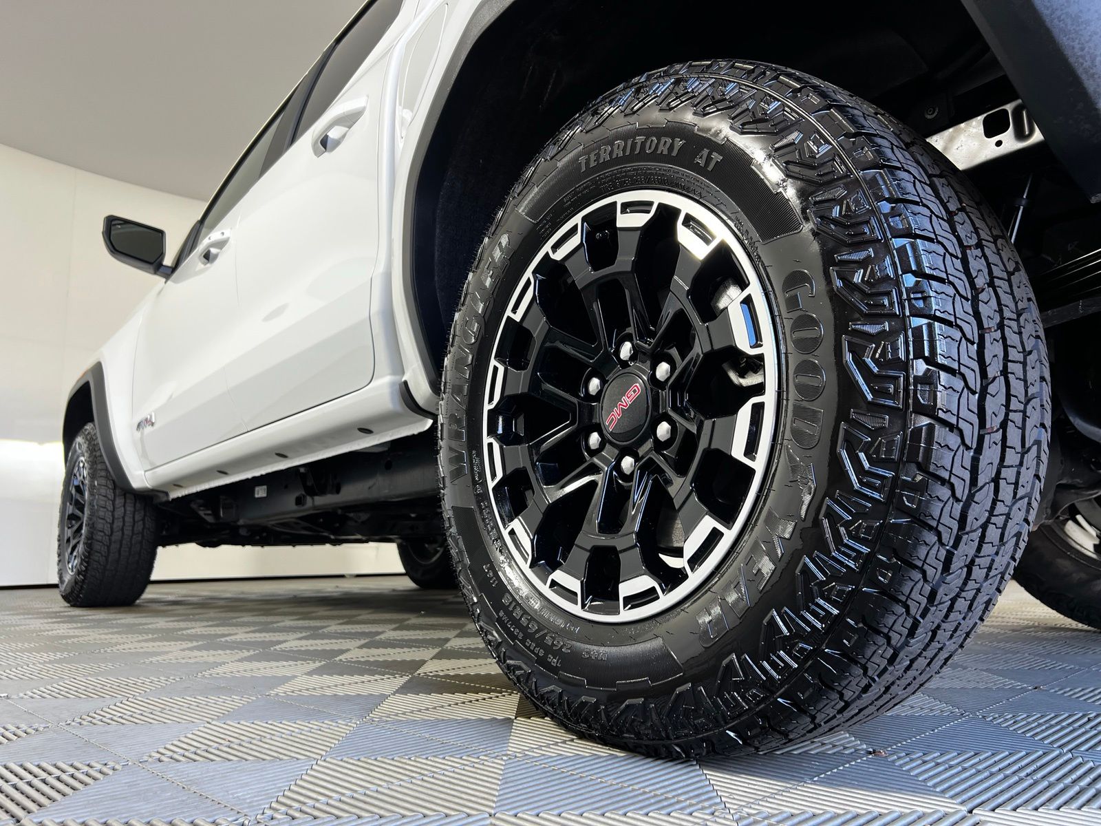 Thumbnail: 2026 GMC Canyon - 27