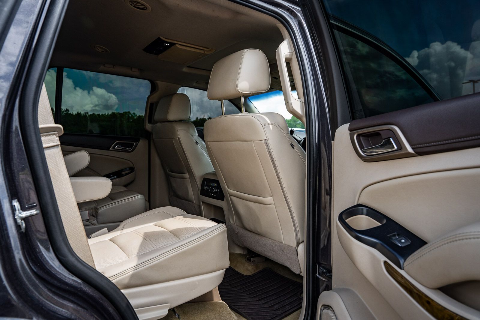 Used 2017 GMC Yukon SUV